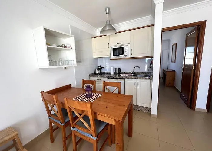 Casa Iris - With Panoramic Views Appartamento